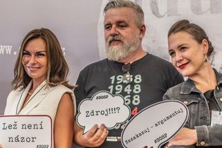 Schází se s politiky a ovlivňuje zákony. Vávrův spolek čelí kritice, že skrytě lobbuje - Novinky