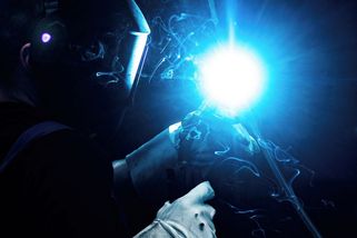 V Česku je málo svářečů. Pracovníky firmy hledají až na Filipínách - Seznam Zprávy