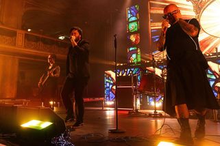 „Sedřít se do krve, mít za to hlad.“ Kapela Cocotte Minute vyprodala Lucernu - Seznam Zprávy