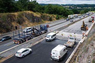 Jízdní pás dálnice D35 u Velkého Újezdu bude zprovozněn do konce prázdnin - Seznam Zprávy