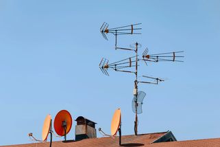 Lidé se starou televizí nadobro přijdou o nejoblíbenější programy. Koupi nového přístroje se už nevyhnete