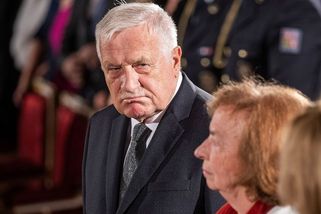 Mezinárodní den demokracie: Demokracie není pro elity, ale pro lidi - Médium.cz