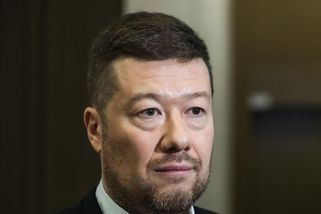 Pikantní sestava u Moravce. Kritici dosáhli svého: Okamura dorazí do nedělní debaty