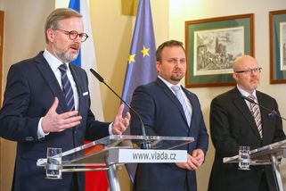 Velké srovnání: Rodičovský příspěvek nefunguje. Vládní podpora rodin drhne - Seznam Zprávy