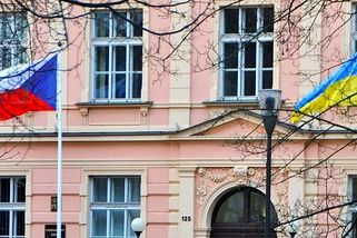 Jak se cítí Ukrajinky v Čechách - Médium.cz