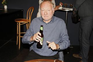 Známý herec Luděk Sobota tvrdí, že měl tisícovku žen. V manželství dlouho vychovával dítě, o kterém nevěděl, že není jeho... - VIPshow