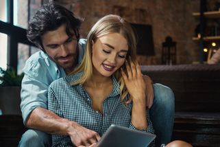 Krachuje vám jeden vztah za druhým? Zapomeňte na logiku, pomůže vyšší emoční inteligence - Novinky