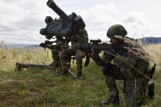 Jak si stojí česká armáda: Šlapeme na plyn, vojáci ale chybí - Seznam Zprávy