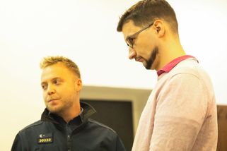 Za pokus o upálení ženy během grilovačky ve Frýdku-Místku soud potvrdil muži 24 let - Novinky