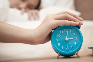 Změna času 2026 se blíží: Kdy posuneme ručičky hodin letos na jaře?