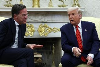 Myslím, že k anexi Grónska dojde, řekl Trump a požádal o pomoc šéfa NATO - Novinky
