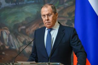Lavrov: Macronovy výroky jsou pro Rusko hrozbou - Novinky