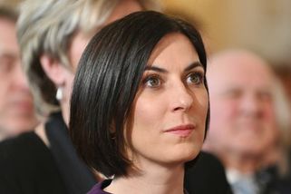 Pekarová: Okamurova sviňárna se mě velmi dotkla. Konečná se mi omluvila a poslala i kytku