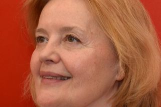 Vetchý a Vášáryová jsou strážci demokracie a morální vzory, bránící svou vlast. A lidé do nich kopou - Médium.cz