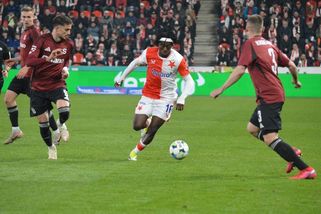 Zajímavá aktualizace cen hráčů Chance Ligy. Slavia vede, někteří hráči ligy jsou za „hubičku“ - Médium.cz