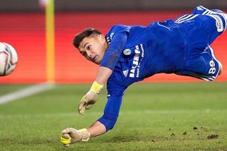 Obral Spartu, dostal světovou cenu, v Ďolíčku ale letí přes palubu - Sport.cz