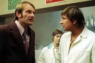 Tragédie Karla Nováka: „Prďola“ z Jáchyma neustál manželčinu nevěru, rozhodl se ukončit svůj život - Médium.cz