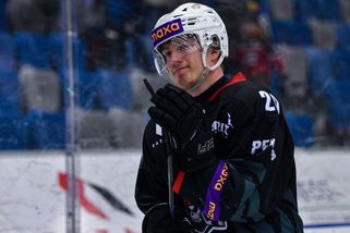 Bral si dovolenou, aby pomohl Pirátům k záchraně. Hokejový inženýr teď končí kariéru - Sport.cz