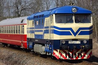 Zvláštní rychlík v čele s Bardotkou 751.207 na trati 238 (Ždírec nad Doubravou, Vítanov) | Vlaky