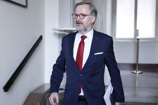 Platové tarify vláda od ledna zvýšit nechce - Novinky