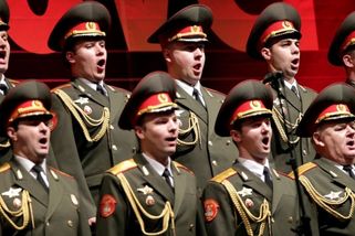 Proč spadlo letadlo s Alexandrovci? Rusko má o nehodě s 92 mrtvými jasno, existují však i jiné verze