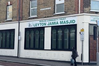 Ruské telegramové účty nabízí Evropanům platby za útoky na mešity - Novinky