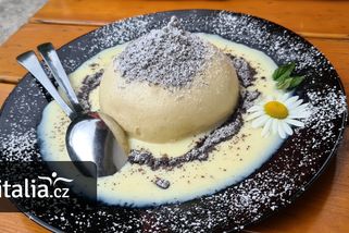 Udělejte si velký kynutý germknödel tak dobrý jako na alpské sjezdovce