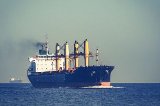 Lodě plují jako duchové, letadla mizí z radarů. Rušení GPS v Baltském moři hrozí katastrofou - Novinky