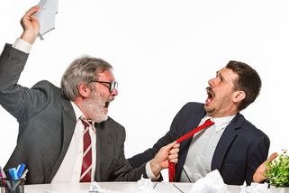 Oko za oko, Rakušan za Vildumetzovou - Médium.cz