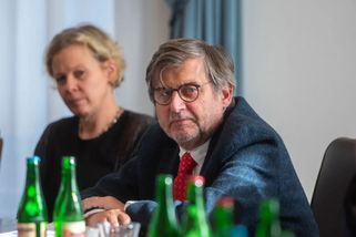 Zase jinak. Zpráva bitcoinového koordinátora Uhlíře nebude, nenapíše ji - Echo24.cz