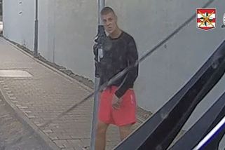 Rozčílený cestující házel na tramvaj v Brně kameny | Novinky.cz: Krimi