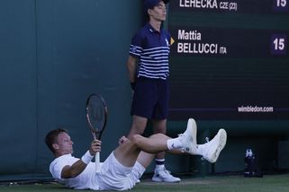 WIMBLEDON ONLINE: Lehečka v druhém kole s Belluccim - Sport.cz