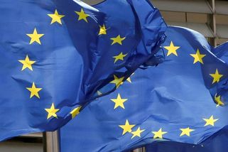 Brusel navrhuje zaříznout Maďarsku 7,5 miliardy eur z fondů EU - Novinky