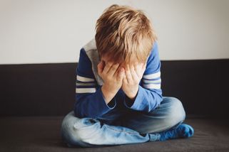 Naplácání na zadek může u dětí vyvolat vážné psychické problémy - Novinky