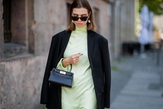 Jak se obléknout do divadla? Stylistka radí, čemu se vyhnout a co naopak zvolit - Proženy.cz