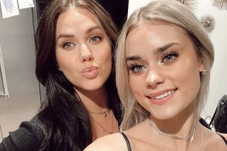 Vypadají jako dvojčata, ale realita je úplně jiná. Tyhle dvě kočky matou celý internet - Super.cz