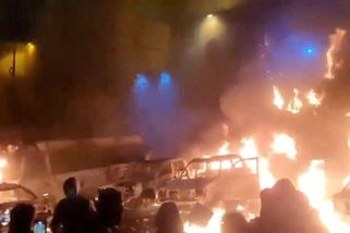 Protesty v Íránu neutichají, mluví se už o stovkách mrtvých včetně dětí - Novinky