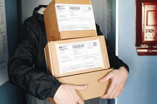 Konec levných objednávek z Číny. Za každý balík si připlatíme 75 Kč - Médium.cz