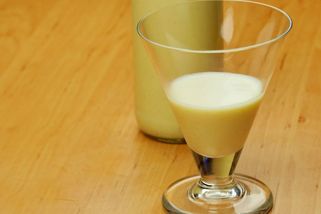 Nejlepší vaječný koňak: Vánoční klasiku zvládnete i doma! | Toprecepty