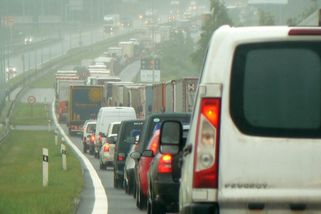 Kolony a výluky. Ostrava projde nejtěžší zatěžkávací dopravní zkouškou v dějinách - Novinky