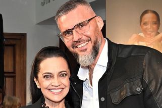 Dokonale utajená veselka: Lucie Bílá se vdala! Podívejte se, jak jí to slušelo ve svatebním - Super.cz