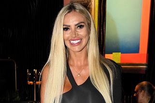 Bobina ukázala silikonové sedmičky i upravený zadeček