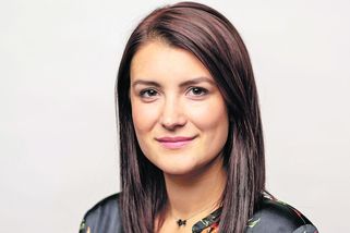 Škoda že není ve Sněmovně víc mladých, říká 28letá poslankyně Kocmanová - Novinky