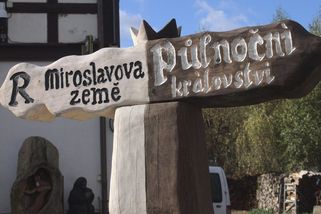 Mýtus barevné Pyšné princezny - Médium.cz