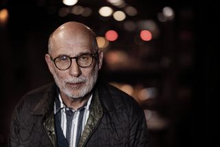 Jedno Rusko miluji, druhé nenávidím, říká slavný spisovatel, který nesmí domů - Seznam Zprávy