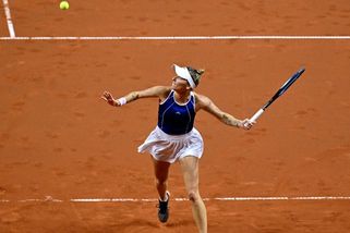 Kosťuková - Vondroušová 7:6, 6:2, Vondroušová na finále nedosáhla, rozjetá Ukrajinka si zahraje o titul - Sport.cz