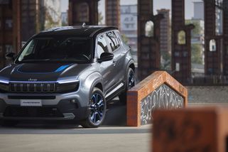 Automobilka Stellantis plánuje propustit v polské továrně skoro třetinu zaměstnanců - Novinky