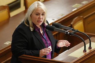 Europoslankyně Klára Dostálová omládla o 30 let: Jen lež a faleš, vzkázali jí