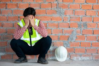 „Sbal si věci a vypadni z ubytovny.“ Ázerbájdžánec bojuje o výplatu z Česka - Seznam Zprávy