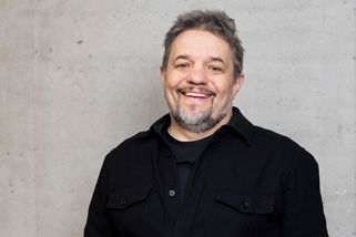 Nejtěžší je parodovat Petra Macinku, říká stand-up komik o současné vládě - Seznam Zprávy